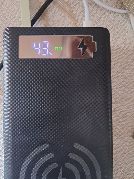 Повербанки на 55 000