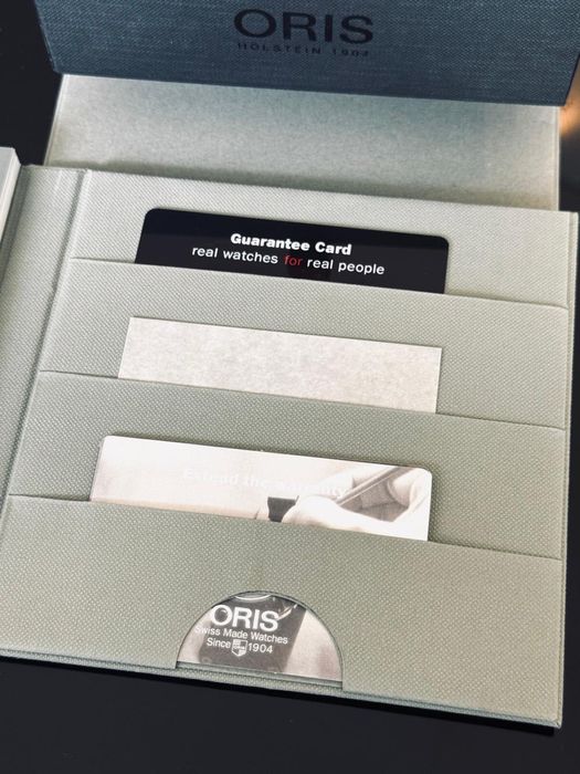 Relógio Oris Aquis Date