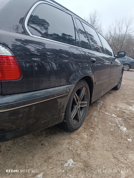 BMW E39 M54B25 Touring 2002 рік рестайлінг універсал механіка обмін