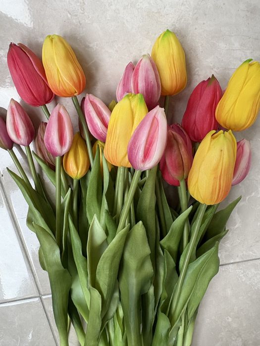 Tulipas artificiais