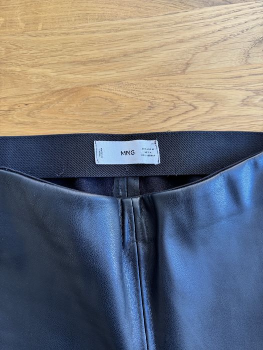 Шкіряні штани Mango