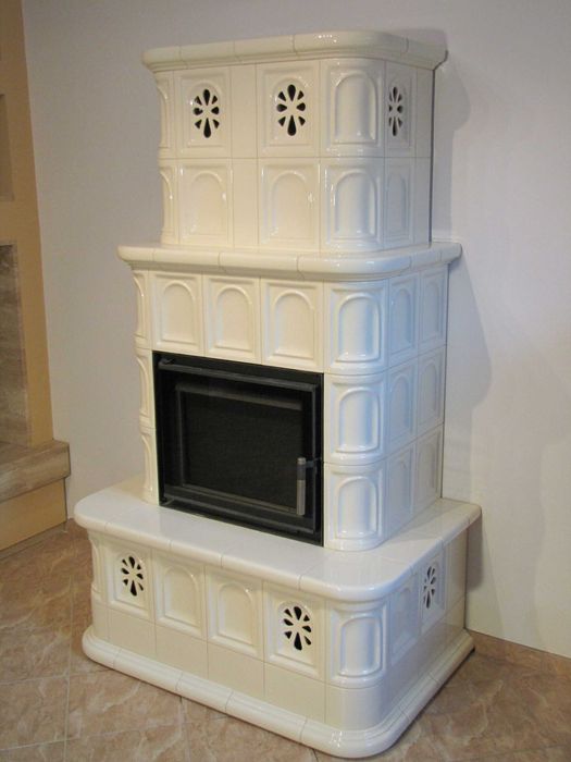 Piec kaflowy obudowa kominek zestaw