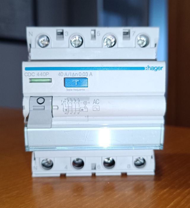 Hager 4P 300mA 40A
