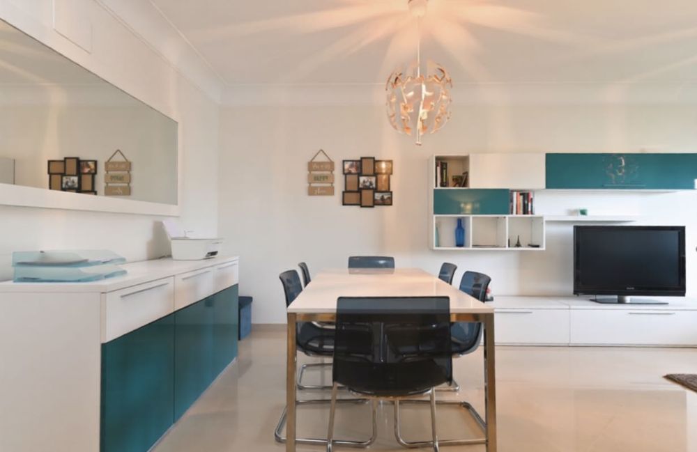 Móvel sala/televisão azul/branco Conforama