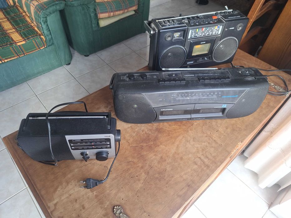 Conjunto de 3 Rádios antigos