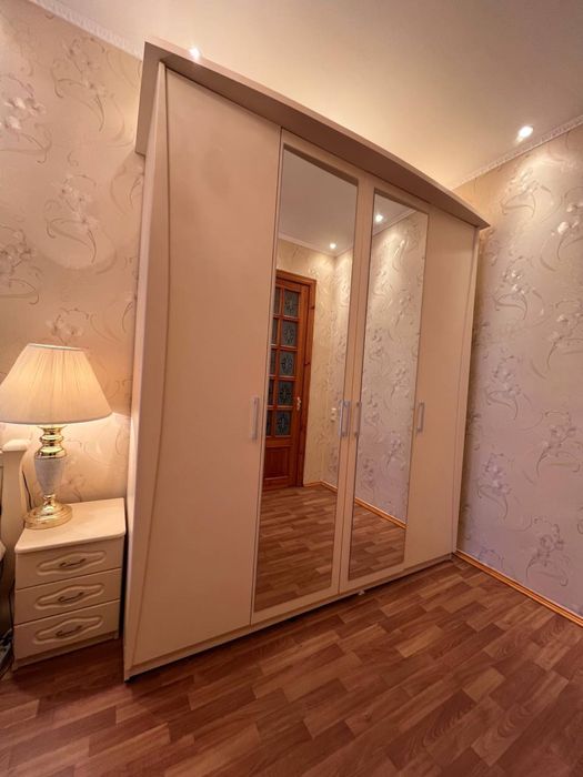 Продаю 2 комнатную квартиру, Херсонское Ш, Строителей   ID-146022