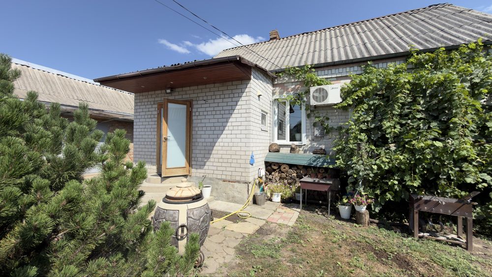 Продам затишний будинок