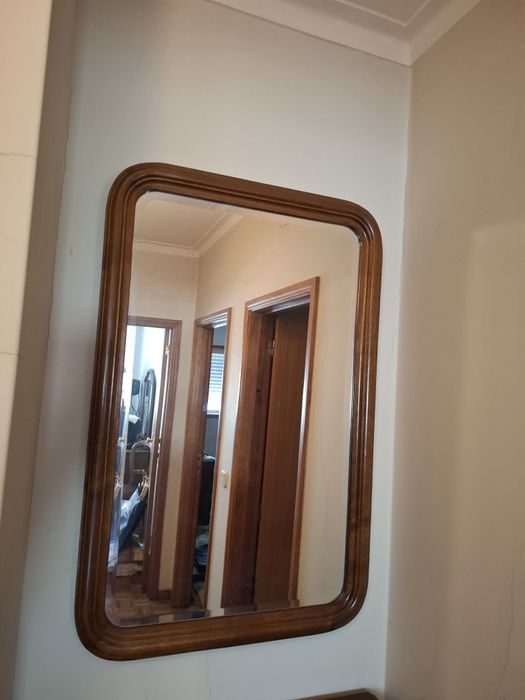 Espelho com moldura