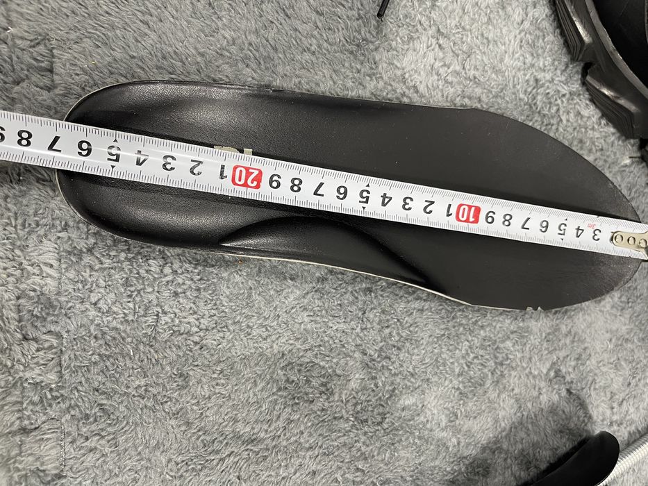 Karl Lagerfeld 42 26.5см. Оригінал