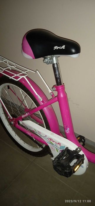 Велосипед для дівчаток