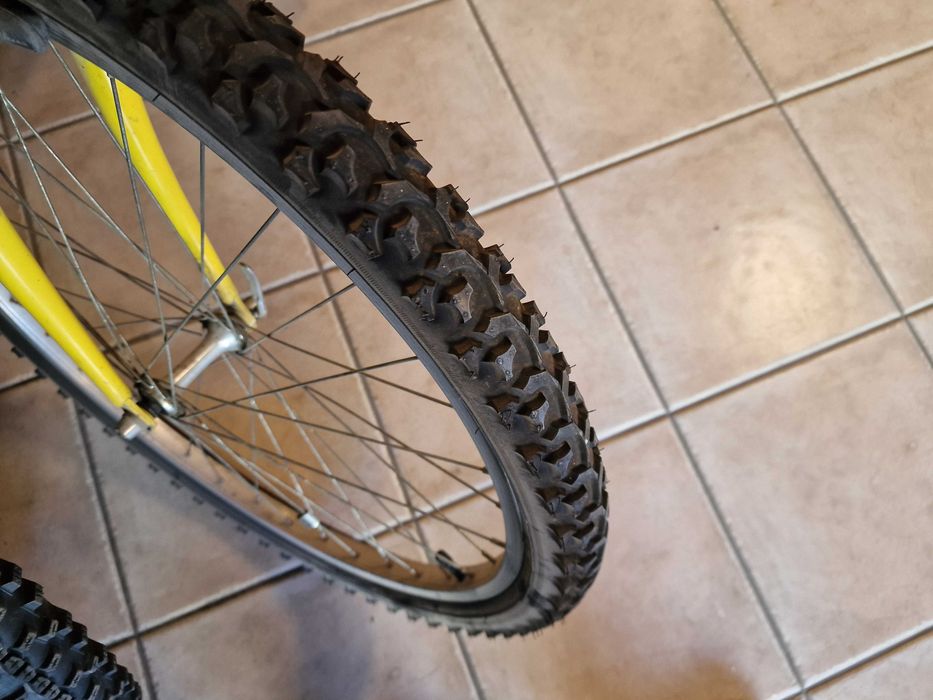 rower górski MBK Voyager all terrain koła 26" rama L bagażnik błotniki