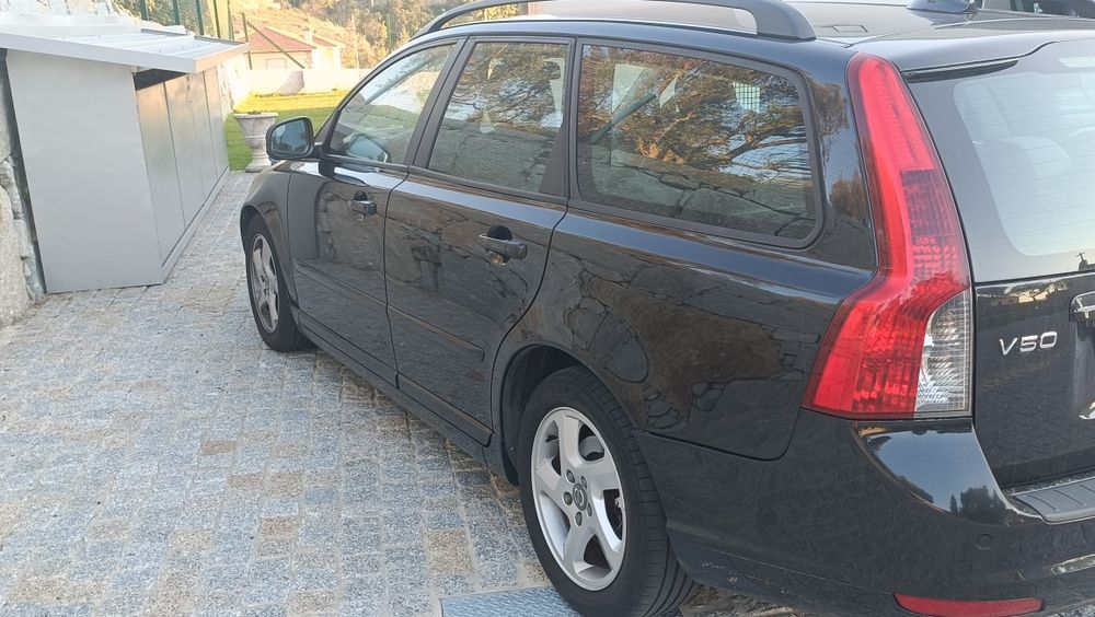 Volvo V50 2010 Familiar