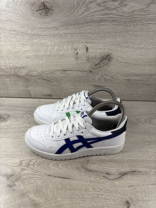 Asics жіночі шкіряні кросівки 37 розмір