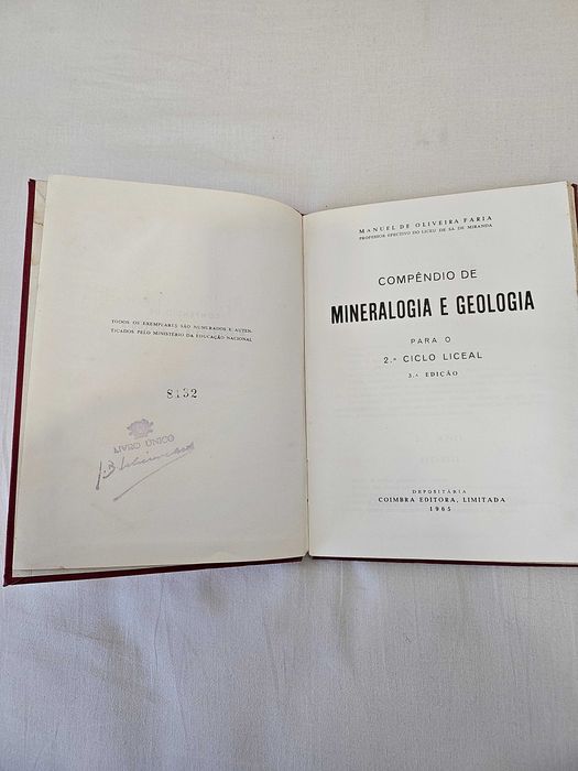 Compêndio de Mineralogia e Geologia (1965)