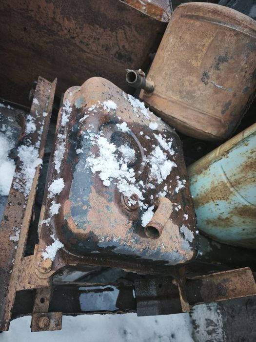 Гідробак гідравлічний бачок бак кузова Газ 53 3307 Зіл 130 КамАЗ МАЗ