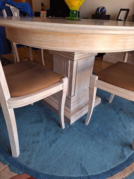 Mesa redonda extensivel