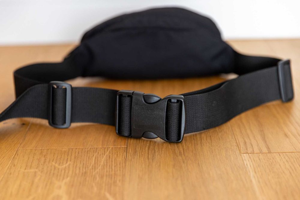 Czarna nerka WISPORT Toke