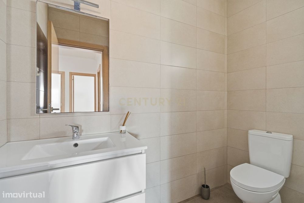 Apartamento T3 renovado centro da Ericeira