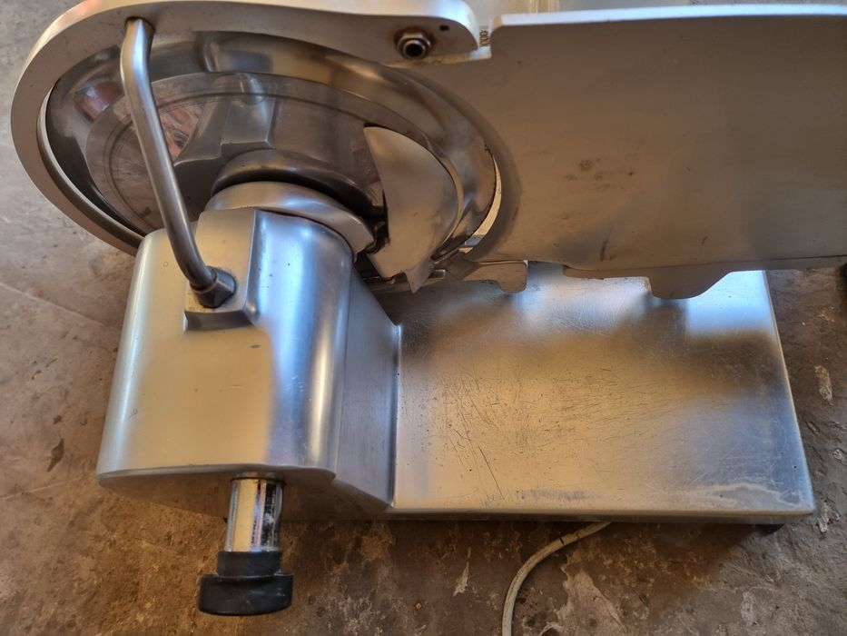 Слайсер Berkel..