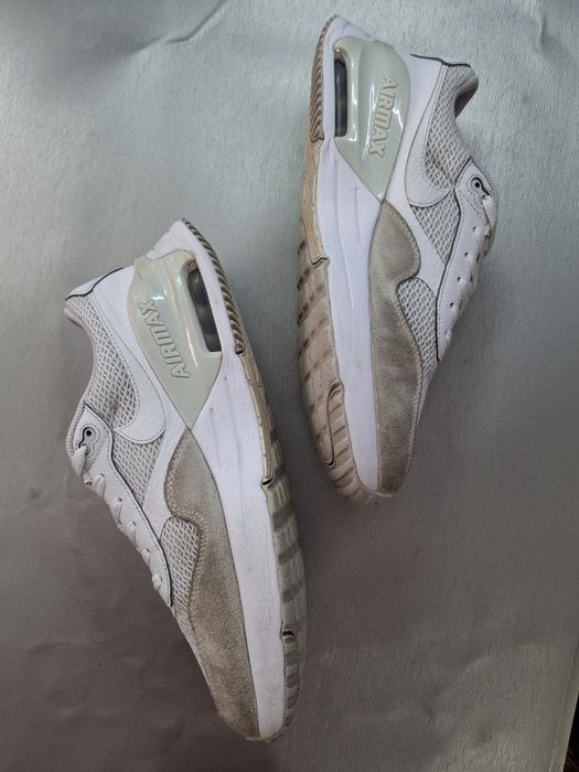 Кроссовки Nike Air Max Systm White
ОРИГИНАЛ 
Отлично подходят для заня