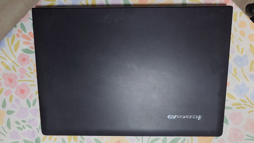 Ноутбук Lenovo G50-45, WIN 11 - 25H2 (4GbDDR3, 320HDD, 4ядра)