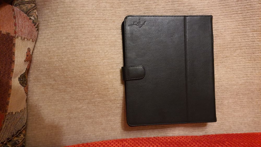 Tablet Kiano Pro 10 Dual w etui