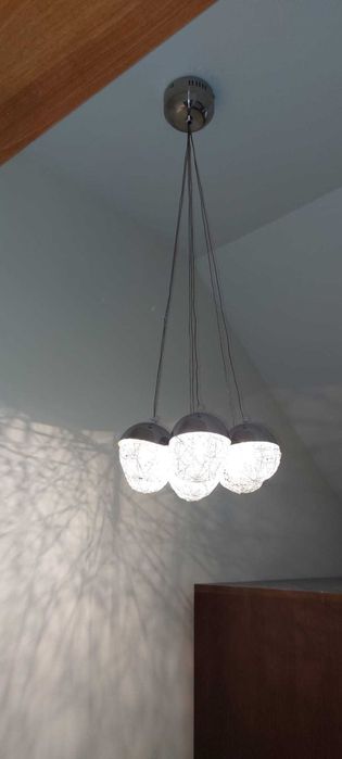 Lampa sufitowa nowoczesna wiszaca