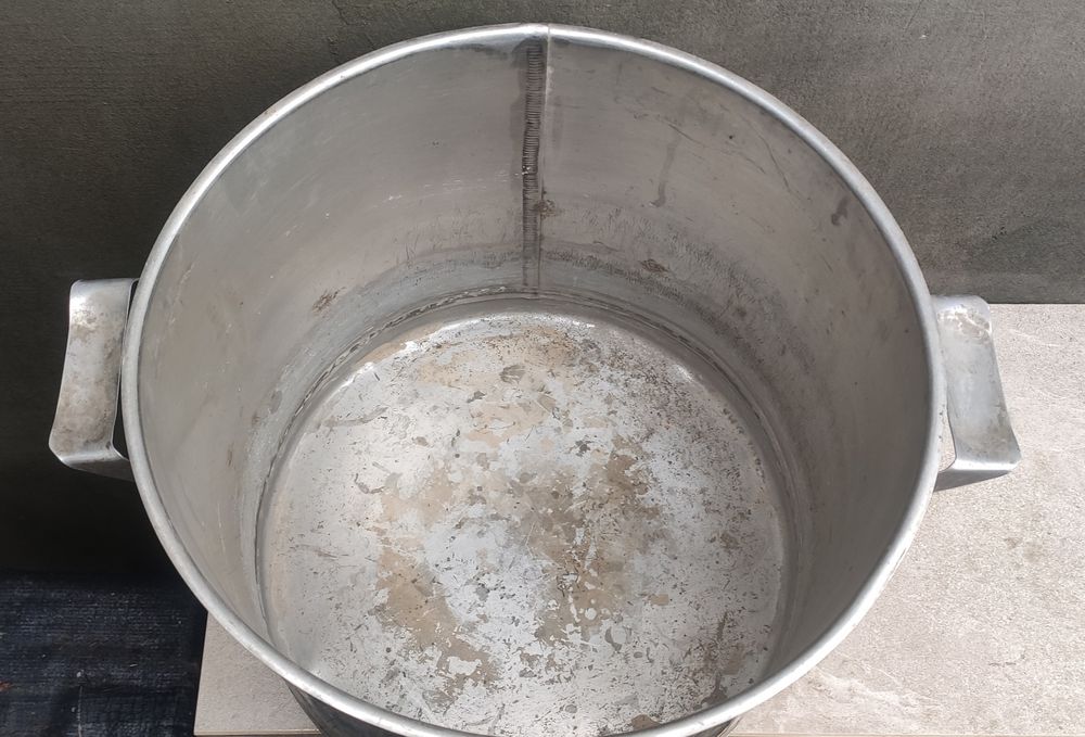 Нержавеющая кастрюля 40л