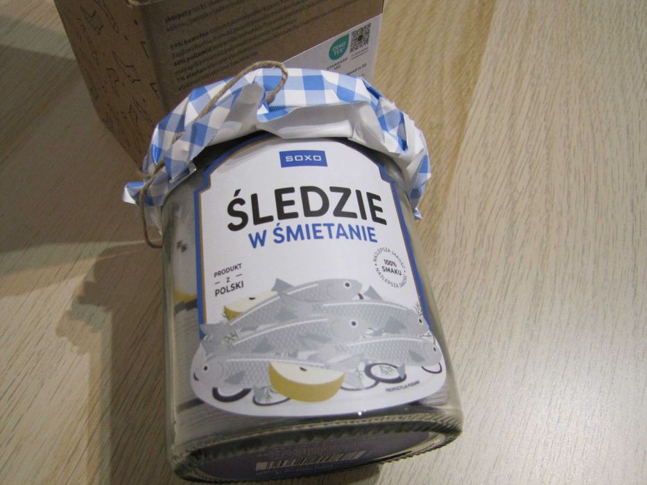 Skarpety Soxo w słoiku - śledzie w śmietanie