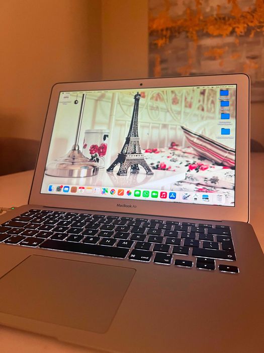MacBook Air 13” Early 2015 | i5 | 8GB RAM | SSD 128GB | Carregador Original