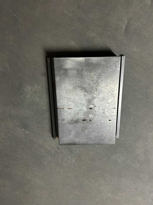 Talho: Tabuleiro inox com abas