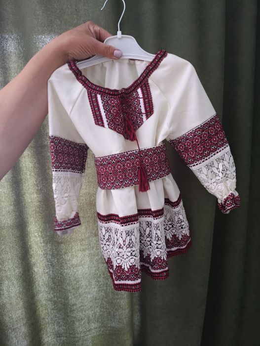 Речі для дівчинки