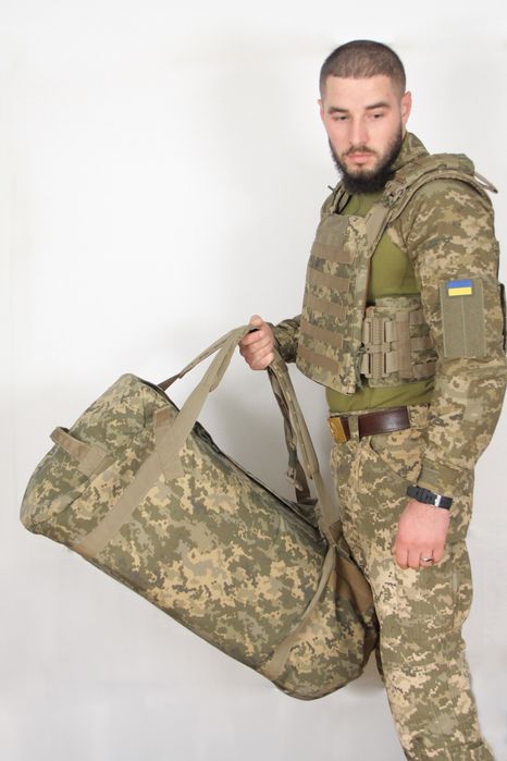 Баул на 105 літрів  військовий піксель або олива