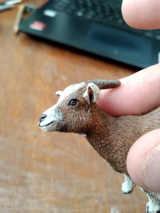 SCHLEICH Dwarf Goat Figure - Repaint