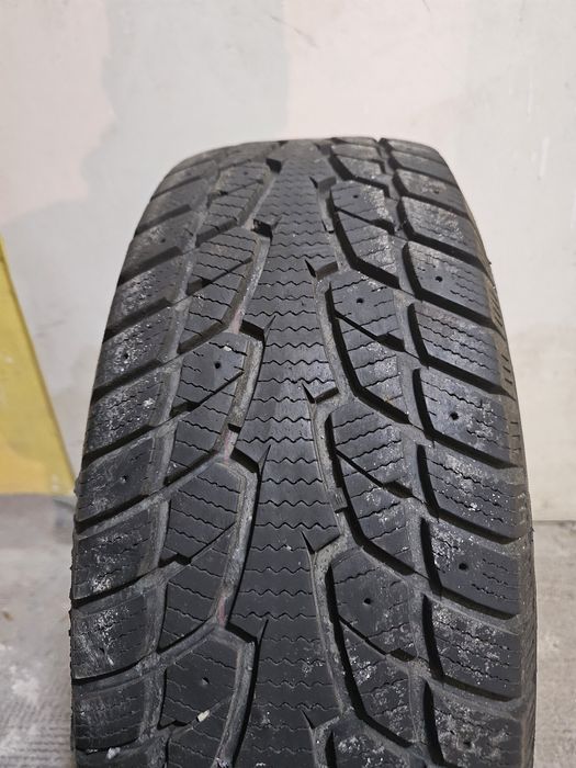 Opony zimowe 225/60 R16 lub same felgi lub komplet