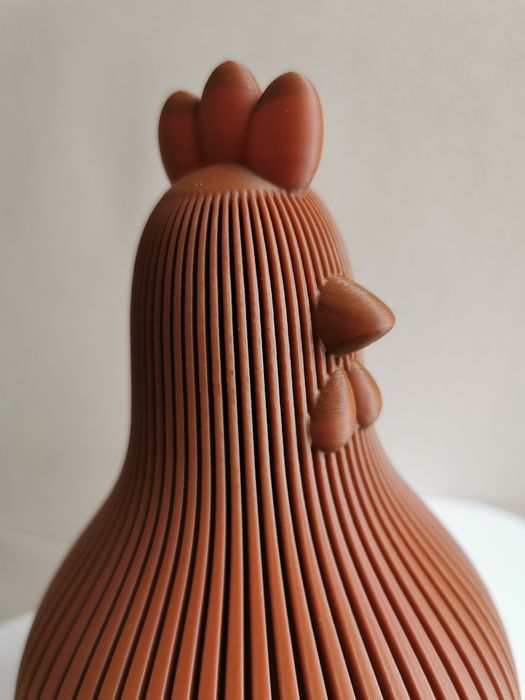 Dekoracja - kura z kurczakami