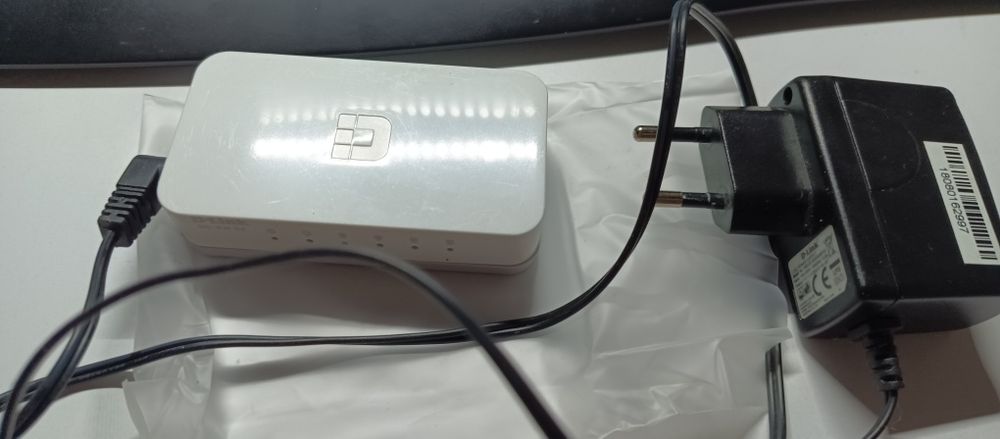 Switch D-Link GO-SW-5E
