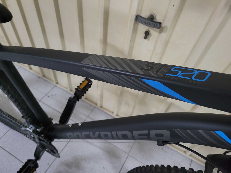 bicicleta BTT Decathlon Btwin Rockrider ST520