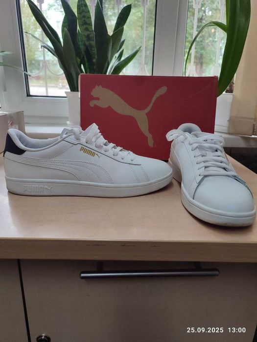 Продам кросівки, снікерси PUMA  р 42-43  1800грн