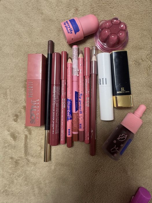 Косметика Patricia Ledo, Bohemia, GlamBee | Помади та олівці