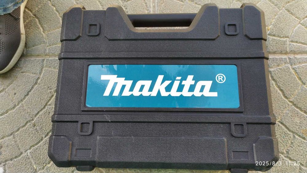Акумуляторний ударний безщітковий Гайковерт Makita в переносному кейсі