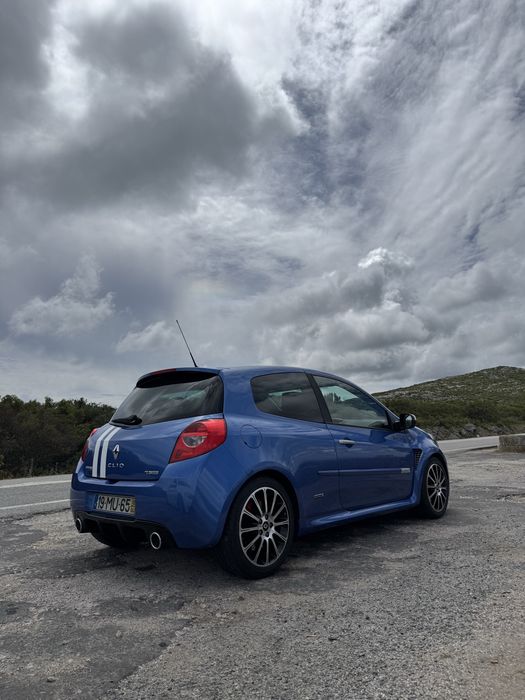 Renault Clio 2.0 16V Gordini RS
