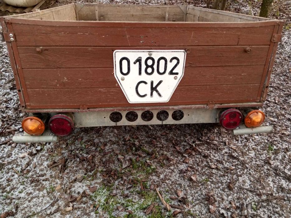 Легковий причіп виробник ГДР