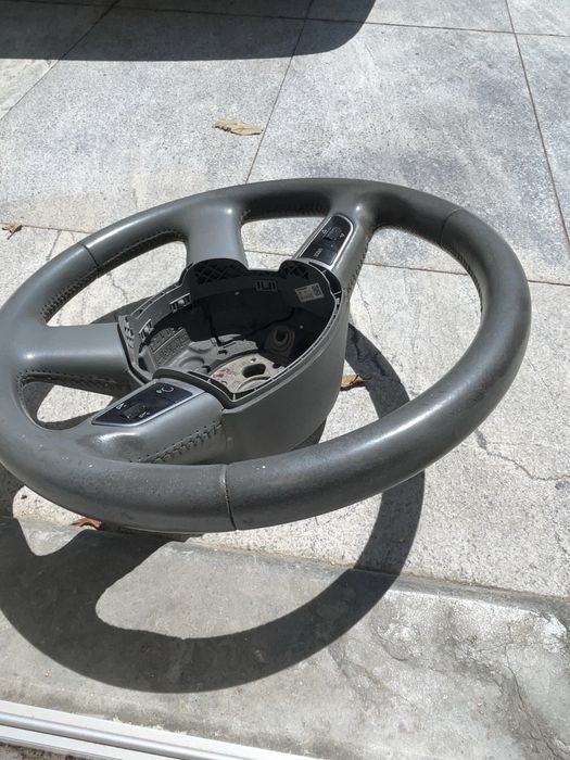 Volante A4 , A5, q5 ,q7 cinzento