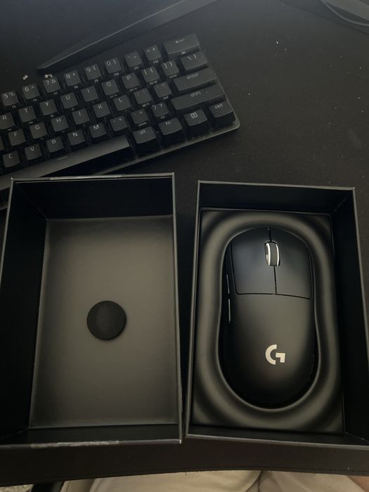 Logitech g pro x Superlight