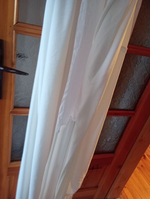 Suknia ślubna  z brokatem po czyszczeniu