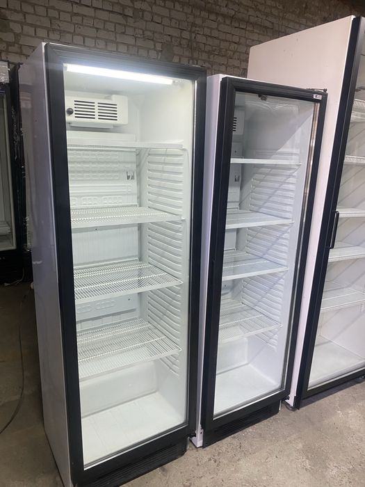 Холодильный шкаф витрина Барный Ларь Морозилка Куб кондитерский Регал