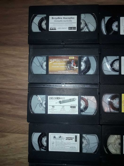 Sprzedam kasety VHS oryginalne