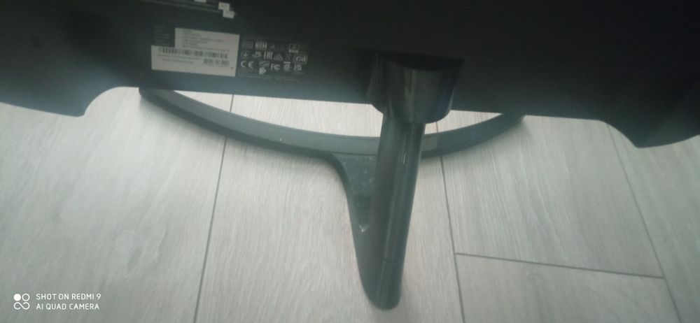 Stopka, stojak do monitora