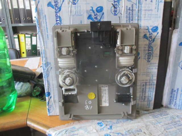Plafonier frente AUDI A8 (4D2, 4D8)